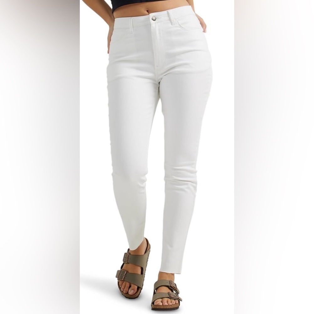 Wrangler Women's White high rise  Skinny Jeans